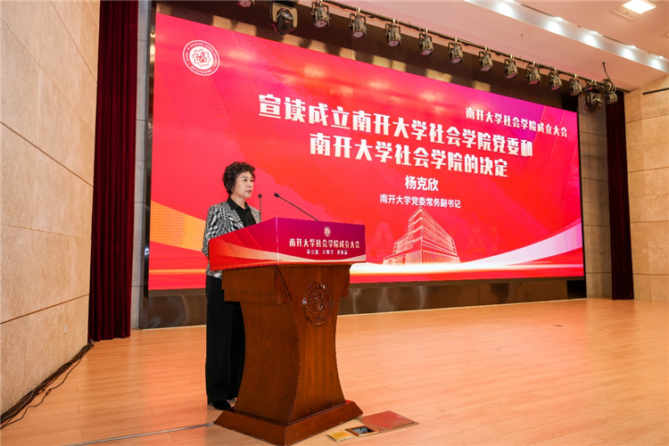 //news.rhseqing.com/pic/003/000/602/00300060218_72ae4413.jpg