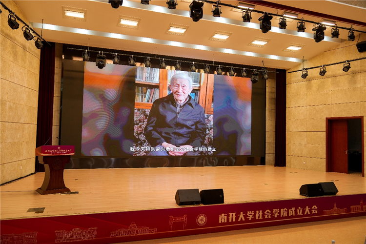 //news.rhseqing.com/pic/003/000/602/00300060229_5e3beede.jpg