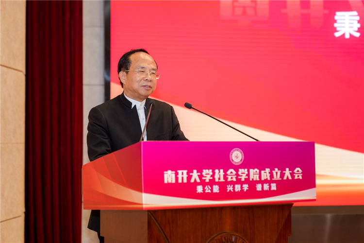 //news.rhseqing.com/pic/003/000/602/00300060241_9fa87230.jpg